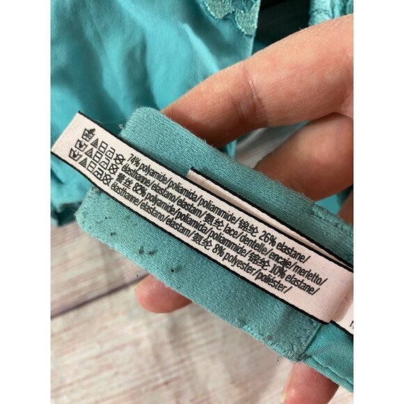 Lightly Padded Bra - Picture 10 of 10